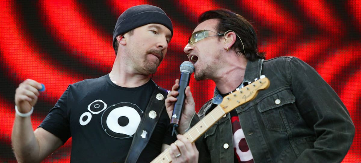 The Edge y Bono de U2, en el escenario de Live 8 de Londres.