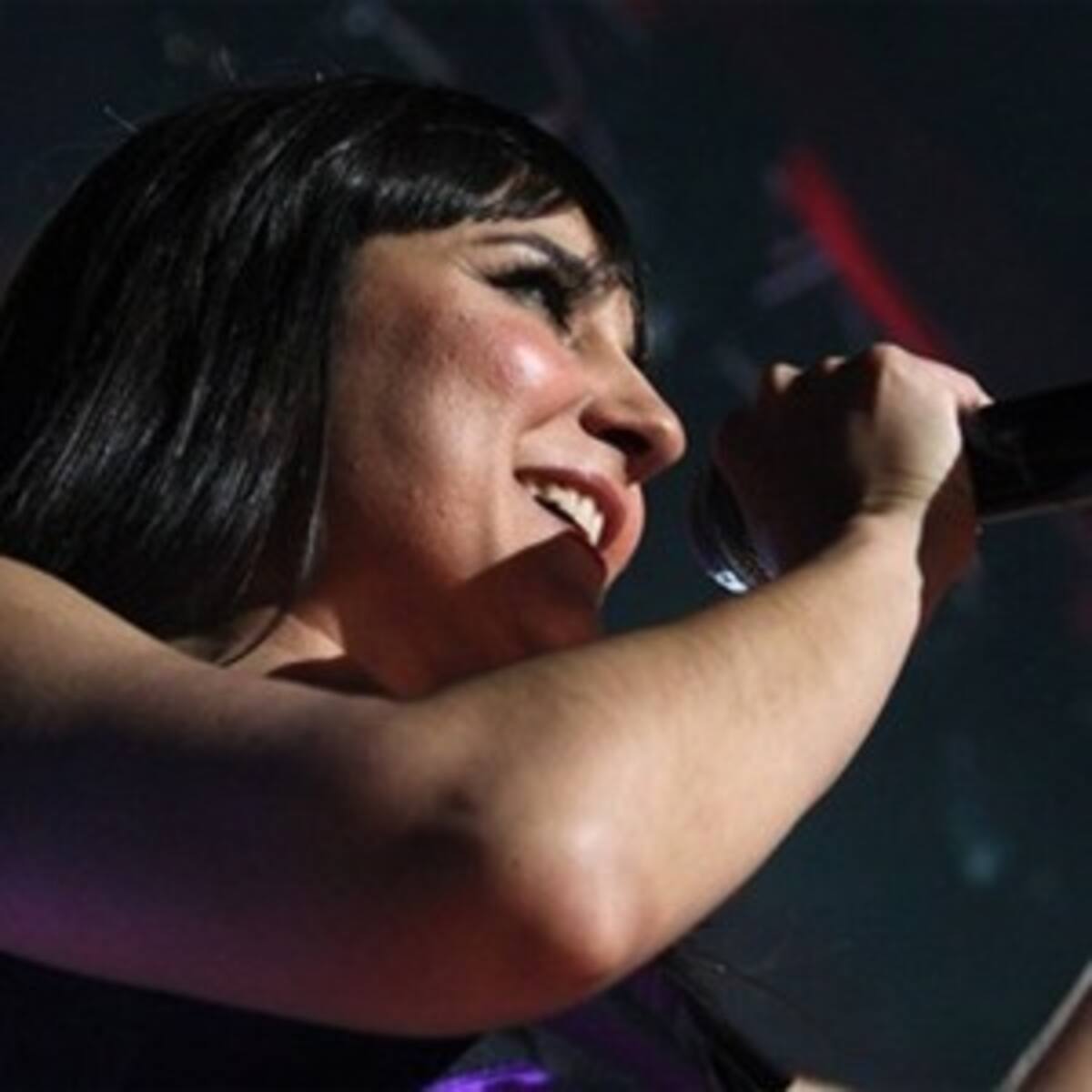 Amaral da los toques finales a su próximo álbum