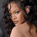 Lanza a favor de que Rihanna haya vuelto a la música de la mano de ‘Black Panther’ con ‘Lift Me Up’