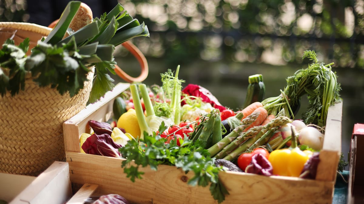 ¿Qué productos puedes consumir después de la fecha de caducidad? Guía práctica alimento por alimento