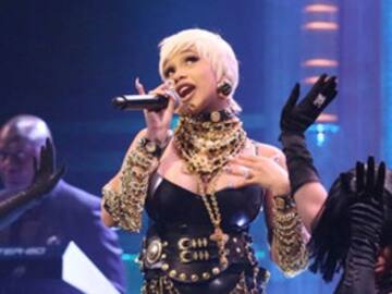 Cardi B se inspira en una de las grandes para su último look