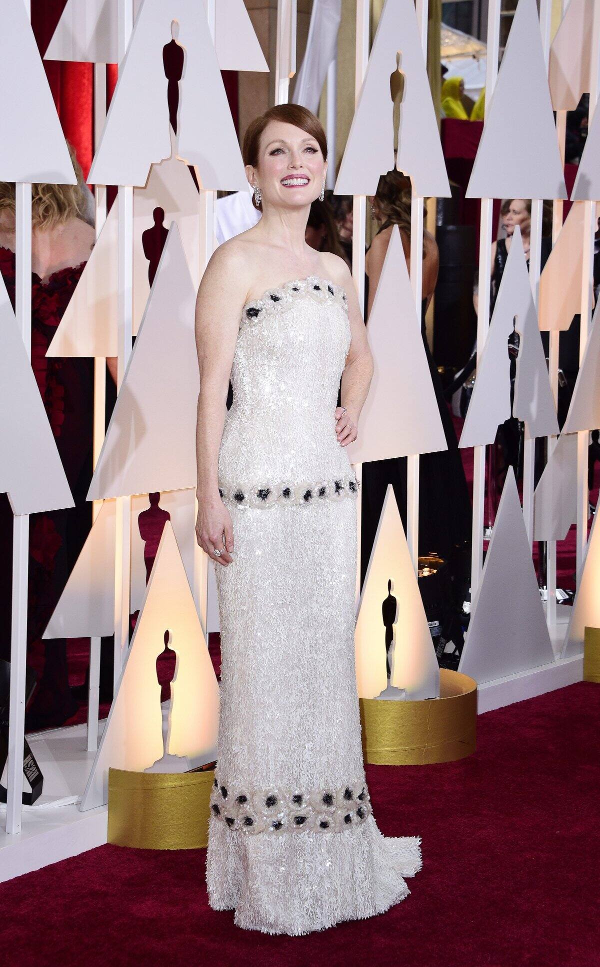estaba muy guapa con su vestido blanco... que le diÛ suerte.Foto: EFE/EPA/PAUL BUCK