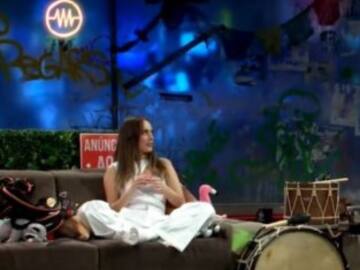 Silvia Alonso calla bocas en La Resistencia y zanja con una frase las bromas por su relación con Broncano