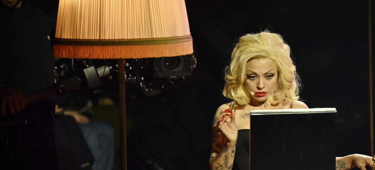 Mon Laferte, en el desfile de Willy Chavarria en la Paris Fashion Week 2026.