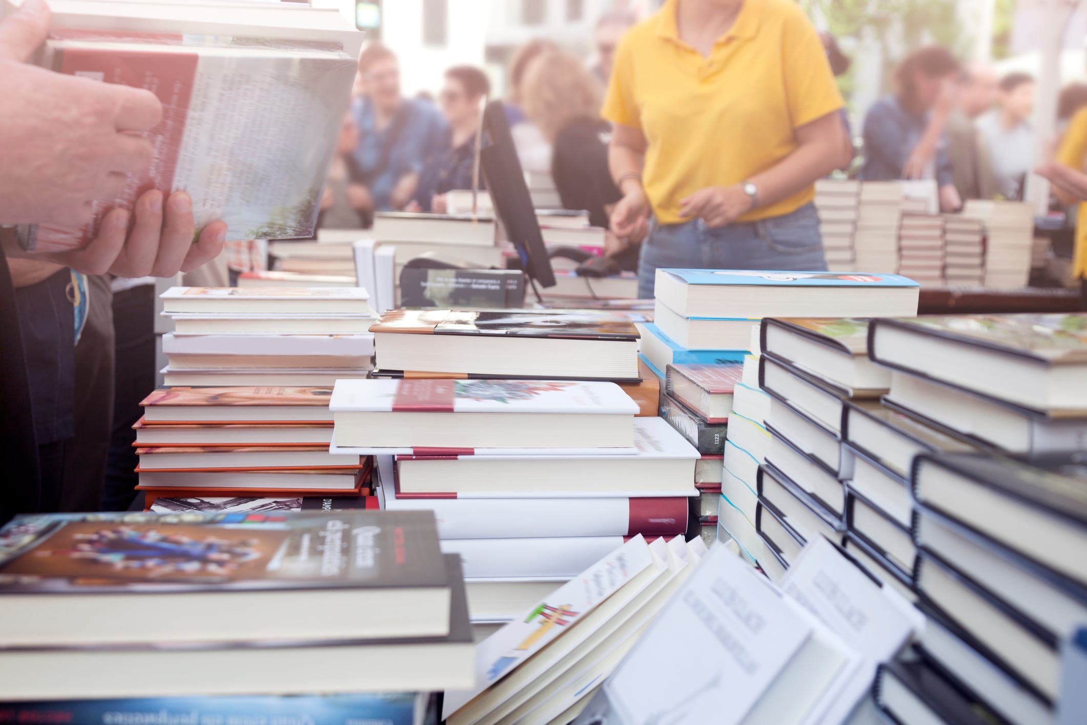 Feria por el día del libro en Sant Jordi