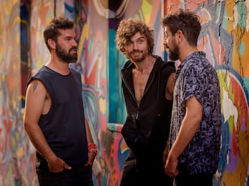 Tu otra bonita presenta oficialmente su disco en un encuentro exclusivo: “A mí me encantaría que me invitaran a escuchar canciones así, en crudo”