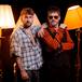 Da que pensar: Coque Malla, Dani Fernández y la crítica que encierra su nueva canción, ‘Extraterrestre’