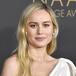 Brie Larson coge la guitarra para ponerse en el papel de Taylor Swift