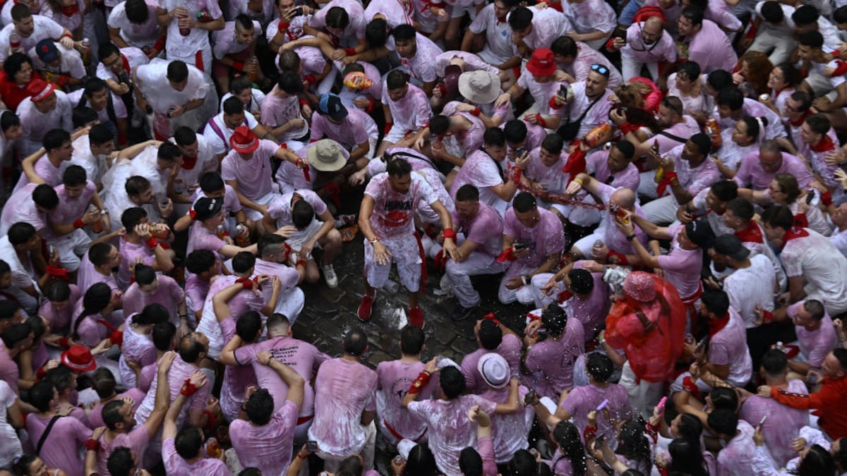 ¿Quién da el chupinazo de los Sanfermines este 2026?