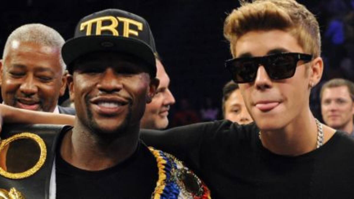 Justin Bieber junto a Floyd Mayweather