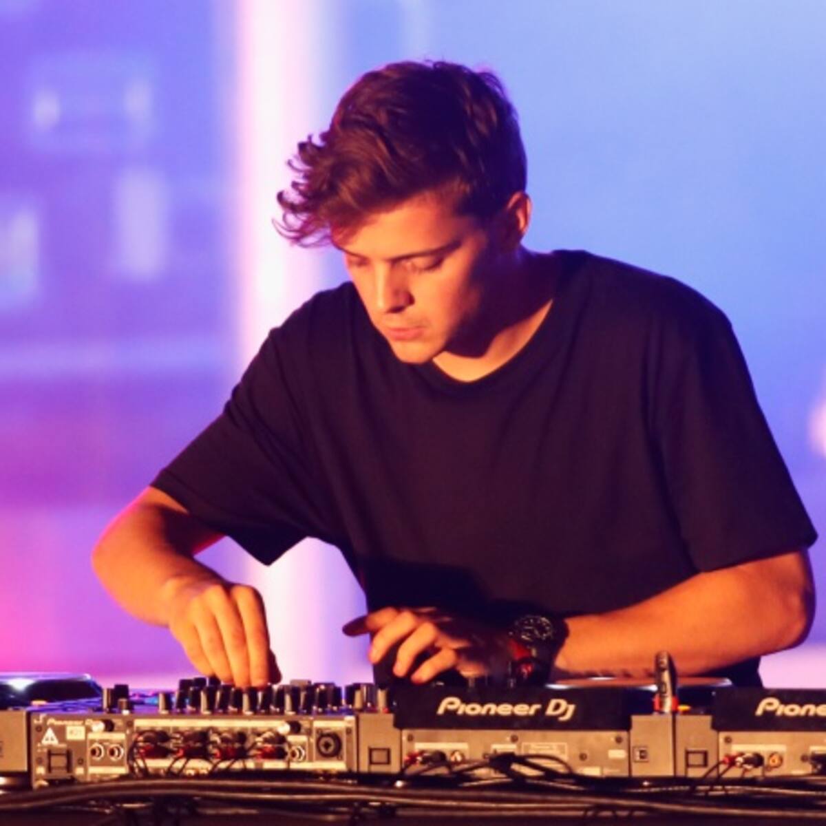 Martin Garrix el Dj #1 del mundo