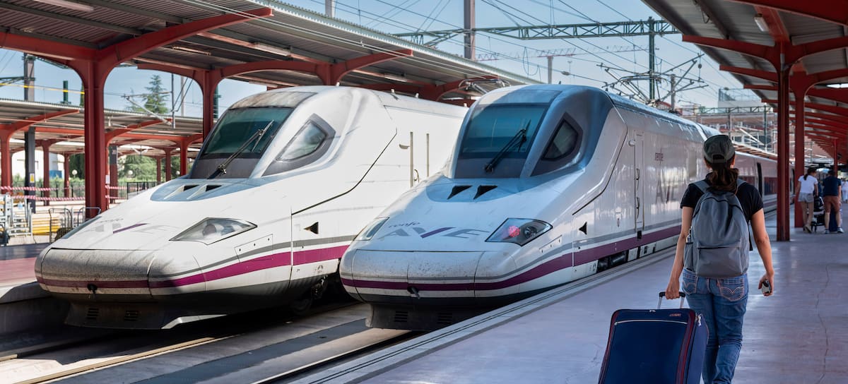 Trenes Verano Joven 2025
