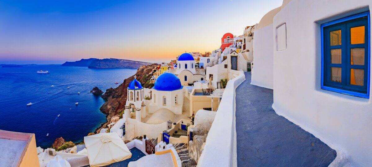 CÁNCER: OIA Esta ciudad de Grecia es el mejor lugar para las personas sensibles y familiares, como los nacidos bajo el signo de Cáncer.