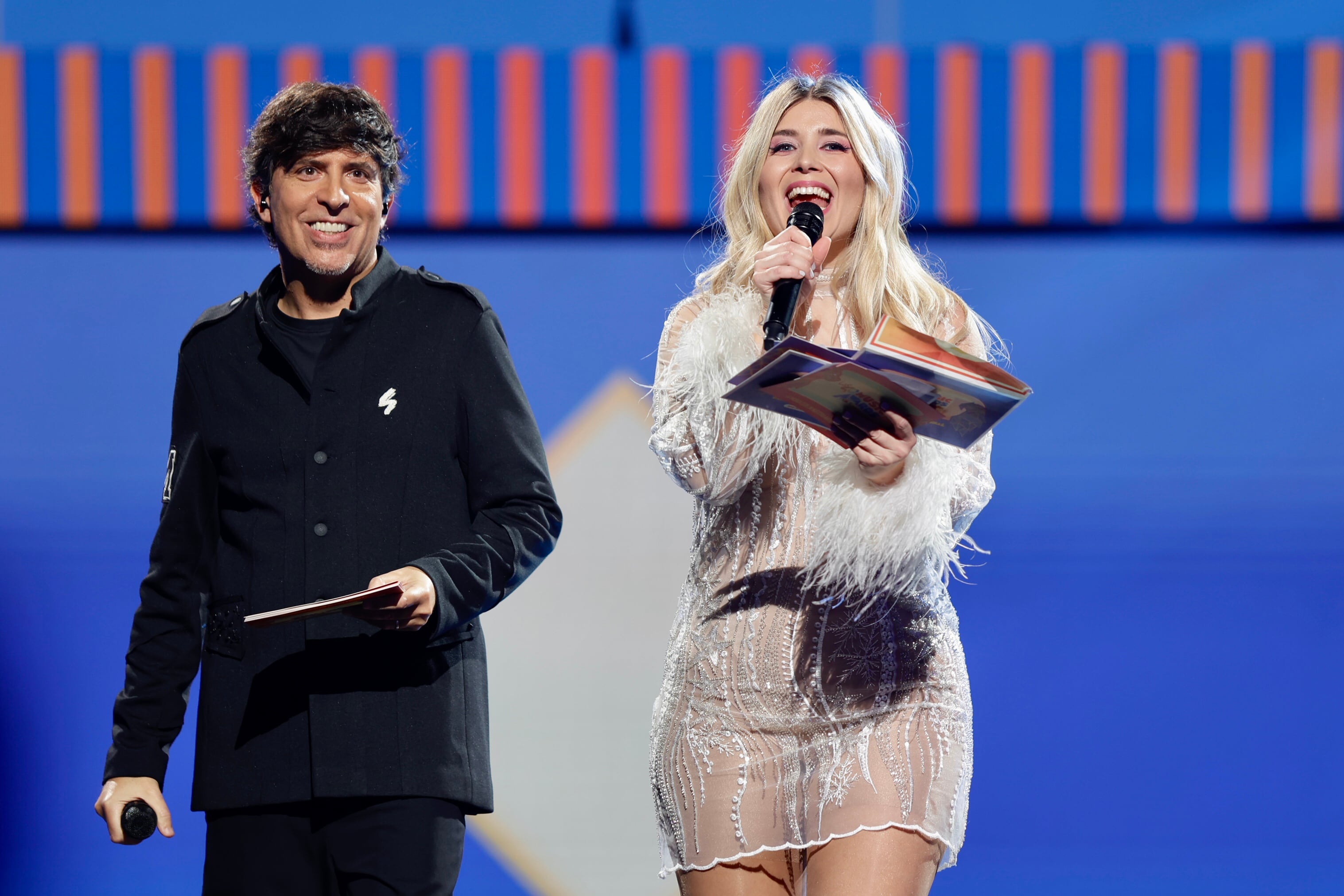 Dani Moreno &#039;El Gallo&#039; y Cristina Boscá en LOS40 Music Awards Santander 2023 / Foto: Jorge París y Elena Buenavista