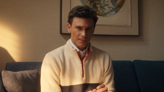 Cooper Koch como Erik Menendez en 'Monstruos: La historia de Lyle y Erik Menendez'. / Netflix