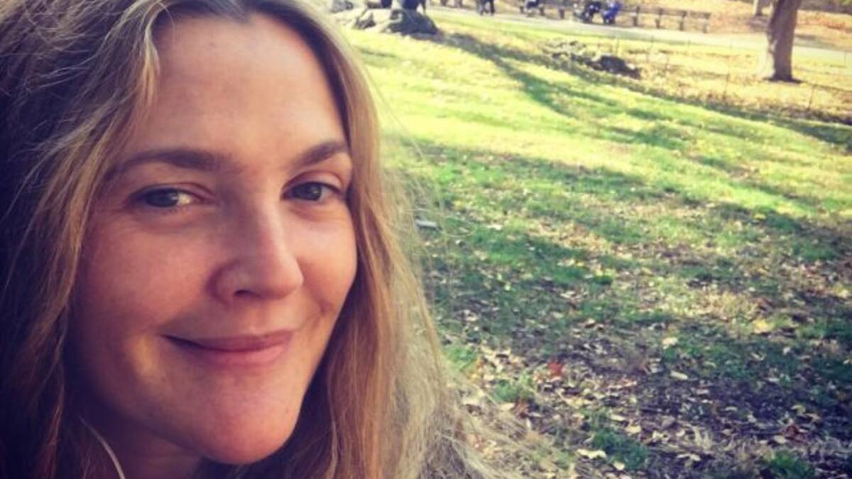 Llegan los selfies grupales de famosas sin maquillar