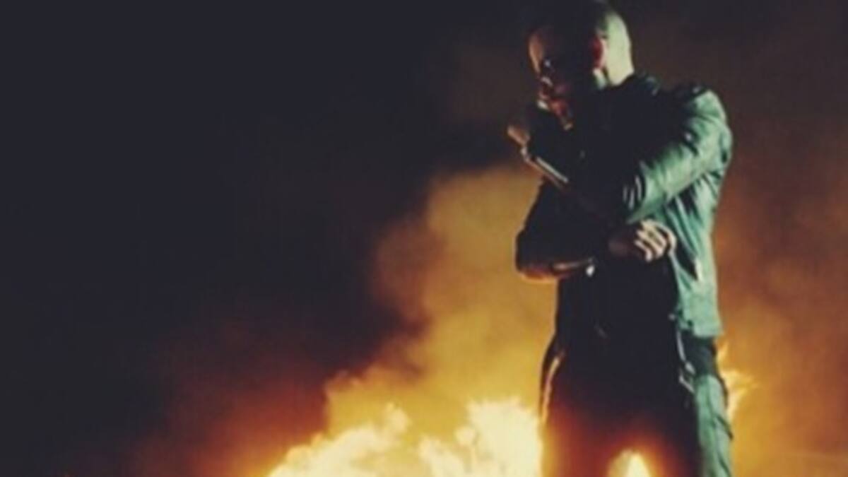 Hasta abajo de Yandel