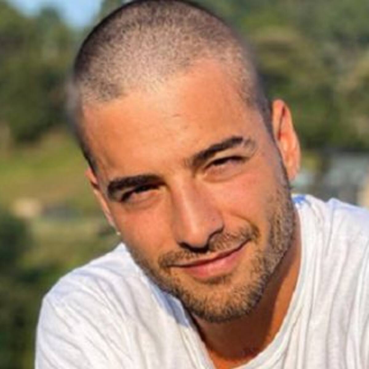 Maluma publicó su número de teléfono para comunicarse con sus fans