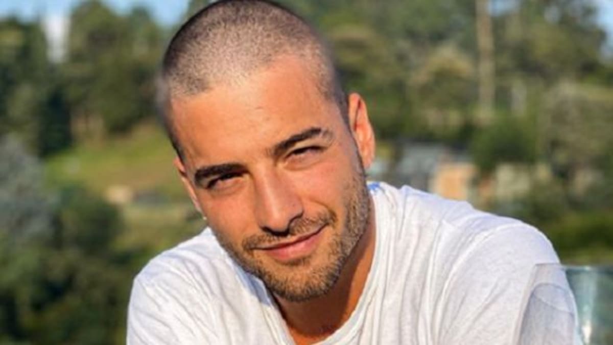 Maluma publicó su número de teléfono para comunicarse con sus fans