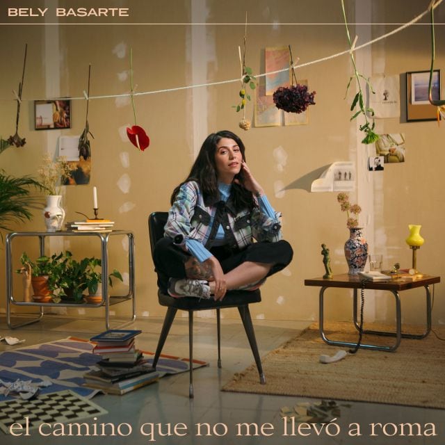 Portada del disco de Bely Basarte El camino que no me llevó a Roma (2020).