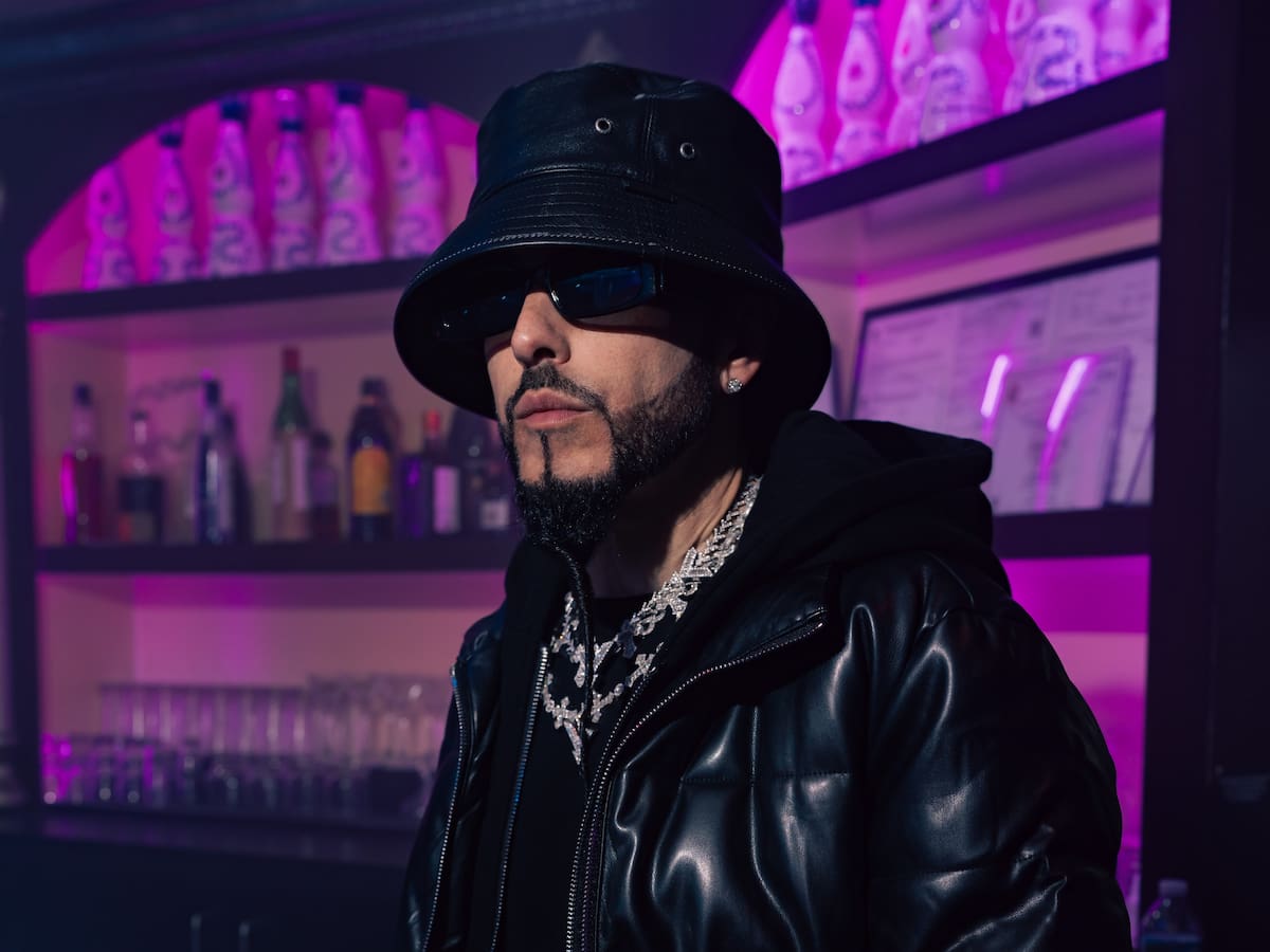 Yandel anuncia dos nuevos conciertos sinfónicos en España en 2026 tras el éxito en la venta de entradas