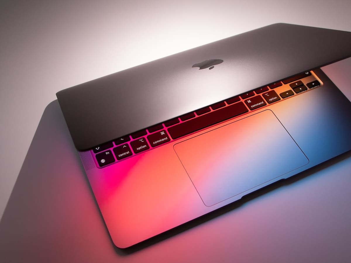 El "MacBook Ultra" es real. Las seis razones por las que este ordenador lo cambiará todo