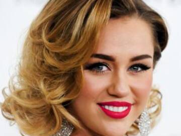 Tatuaje de Miley Cyrus revela quién es su verdadero amor