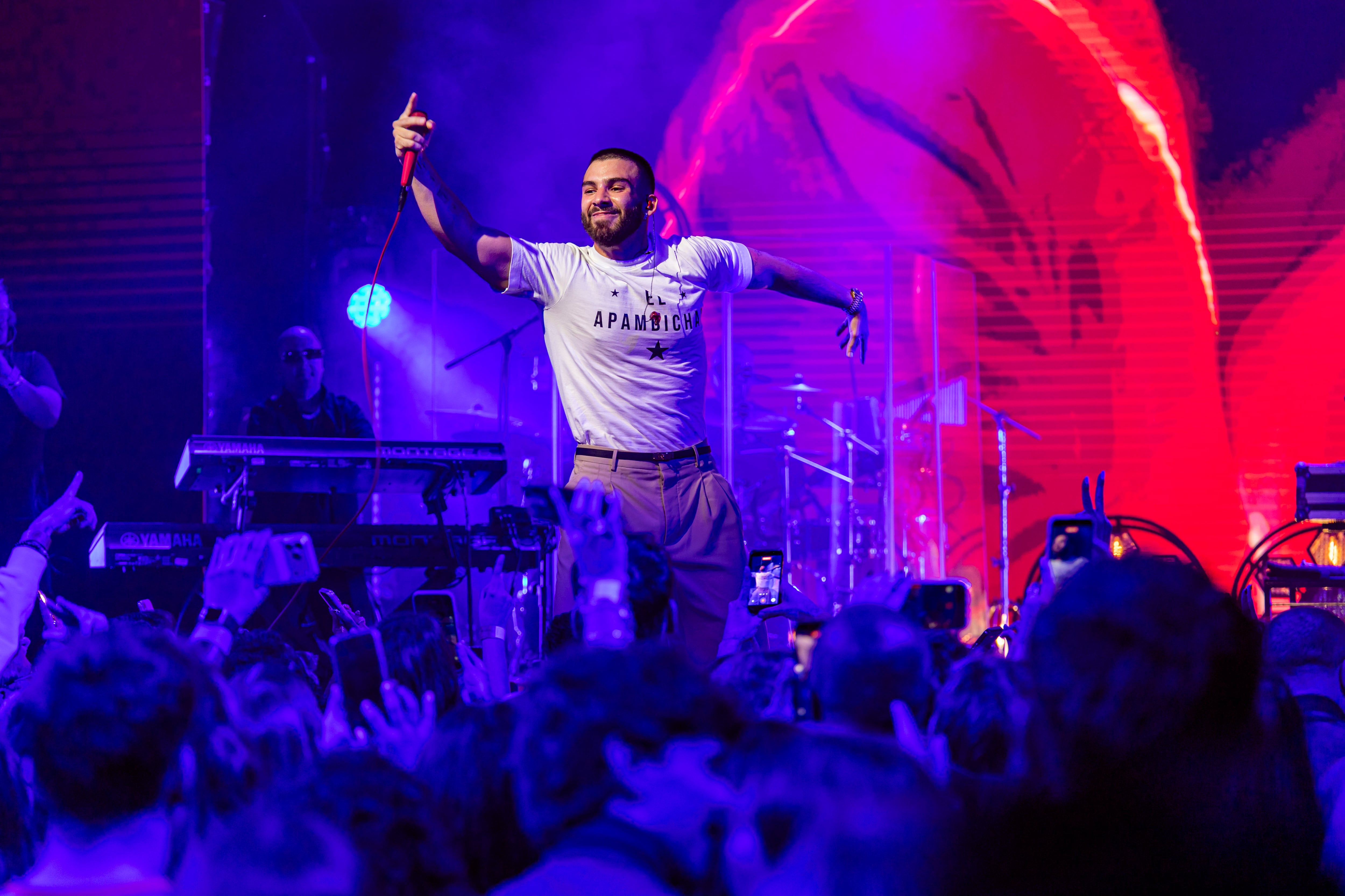 LOS40 Básico con Manuel Turizo se ha convertido en una bomba de emociones. Hubo un momento de melancolía, pero sobre todo, para la fiesta.