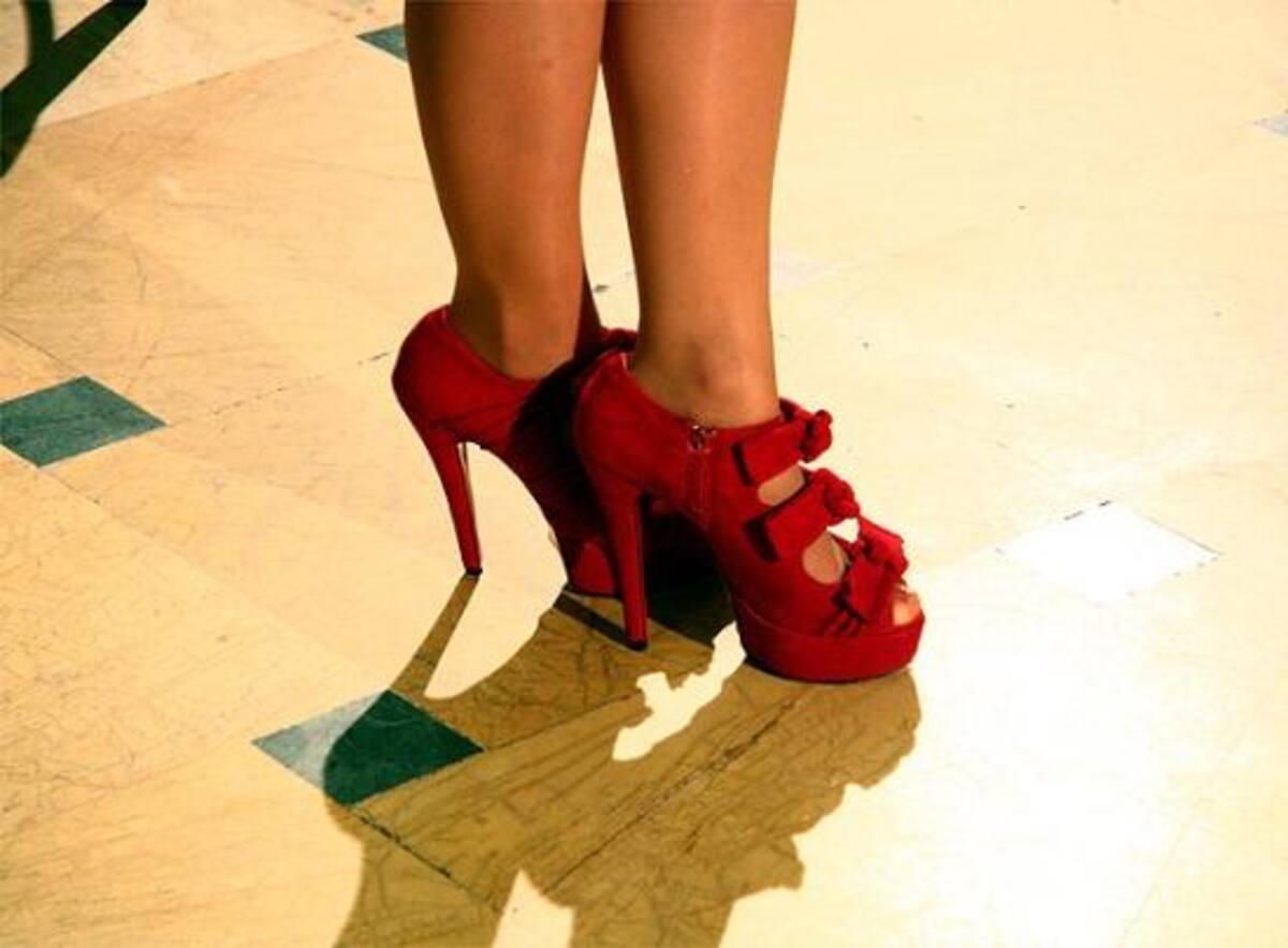 Detalle de los taconazos de Soraya en el look vedette de su actuación.
