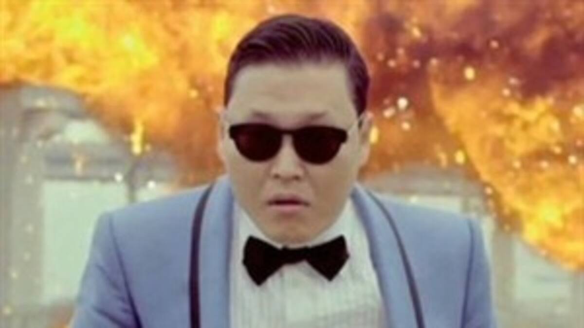 PSY marca un hito histórico y se sitúa en lo más alto de las listas de ventas
