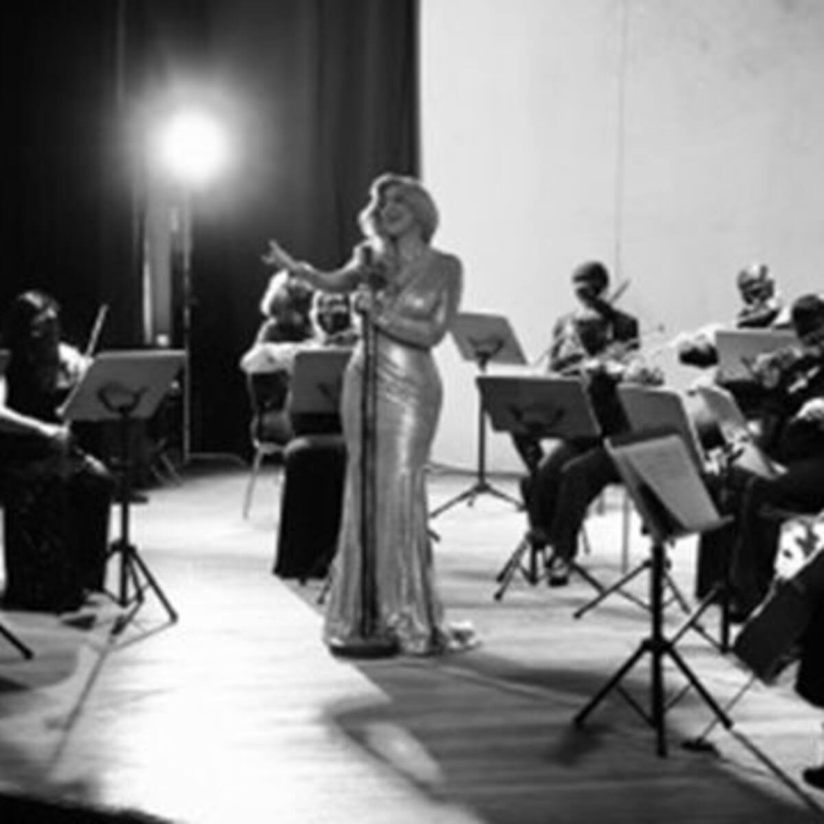 Erika Ender Celebrará 30 Años De Música
