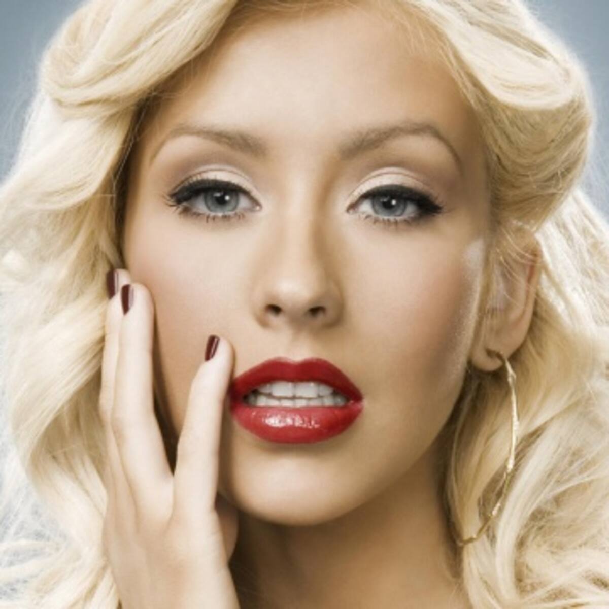 Demi Lovato y Christina Aguilera juntas en canción navideña