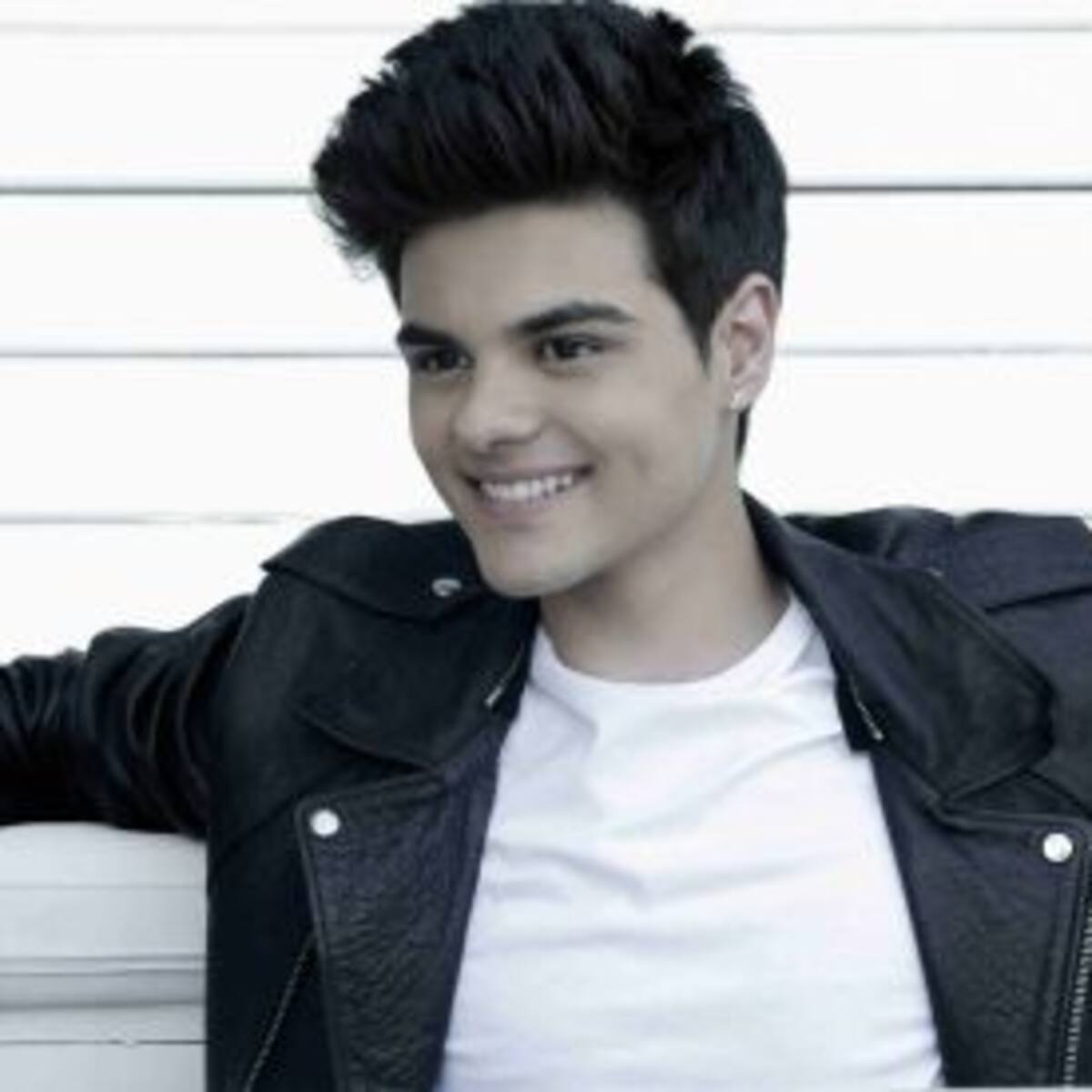 Mirá a Abraham Mateo EN VIVO en #LOS40!