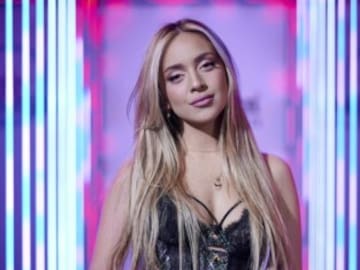 Víctor Blanco analiza los estilismos más increíbles de Ana Mena para Idol Kids: “Queríamos cosas divertidas”