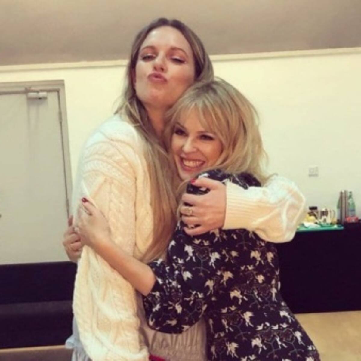 Kylie Minogue y Tove se unen