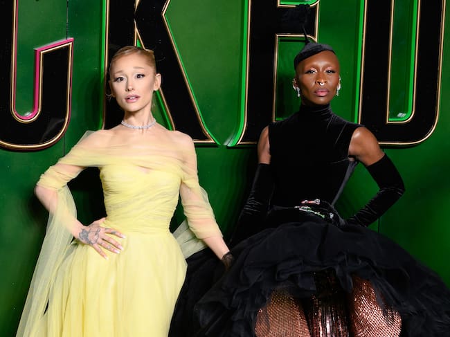 Ariana Grande y Cynthia Erivo en la premiere de Londres de 'Wicked'