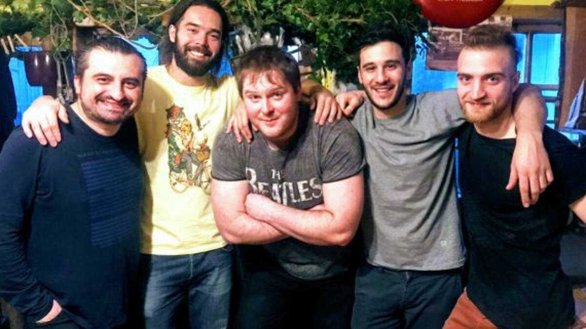 ¡Mirá todo lo que pasa en la Fiesta Nacional de La Noche Más Larga junto a Vozenoff!
