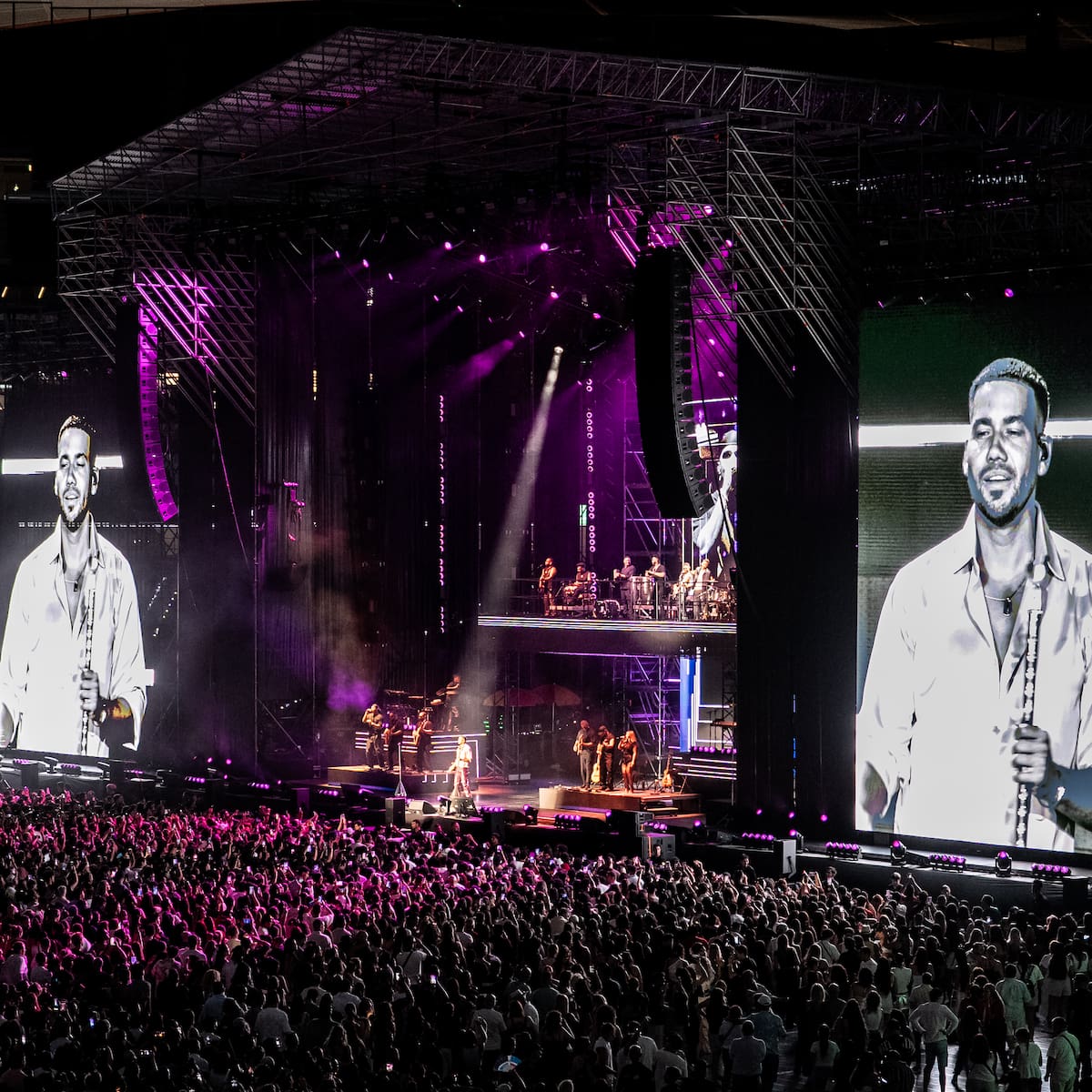 Crónica: Romeo Santos y Prince Royce convierten Madrid en una auténtica pista de baile y romanticismo