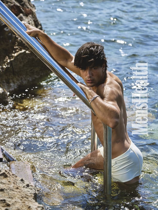 Oscar Casas en la revista Men's Health