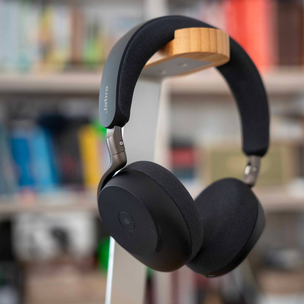 Jabra Evolve3 75: Auriculares para trabajar que se convierten en mucho más que una herramienta de oficina premium