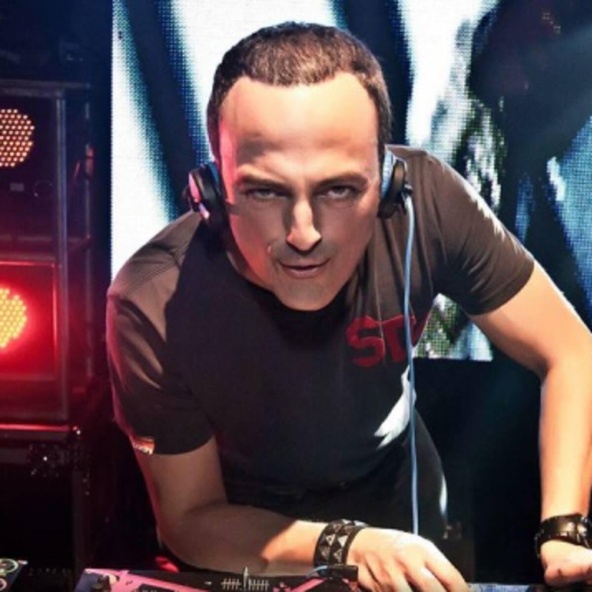 Luis Lopez comienza la nueva temporada de World Dance Music