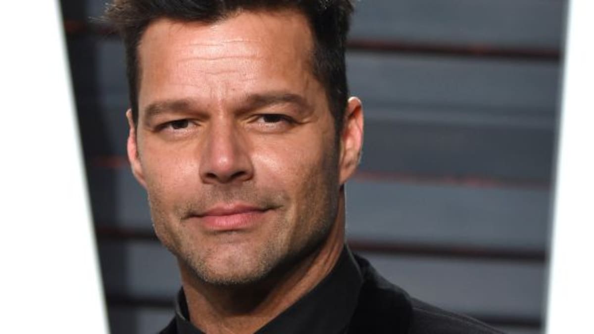¡OMG! Ricky Martin publicó una foto saliendo de la ducha