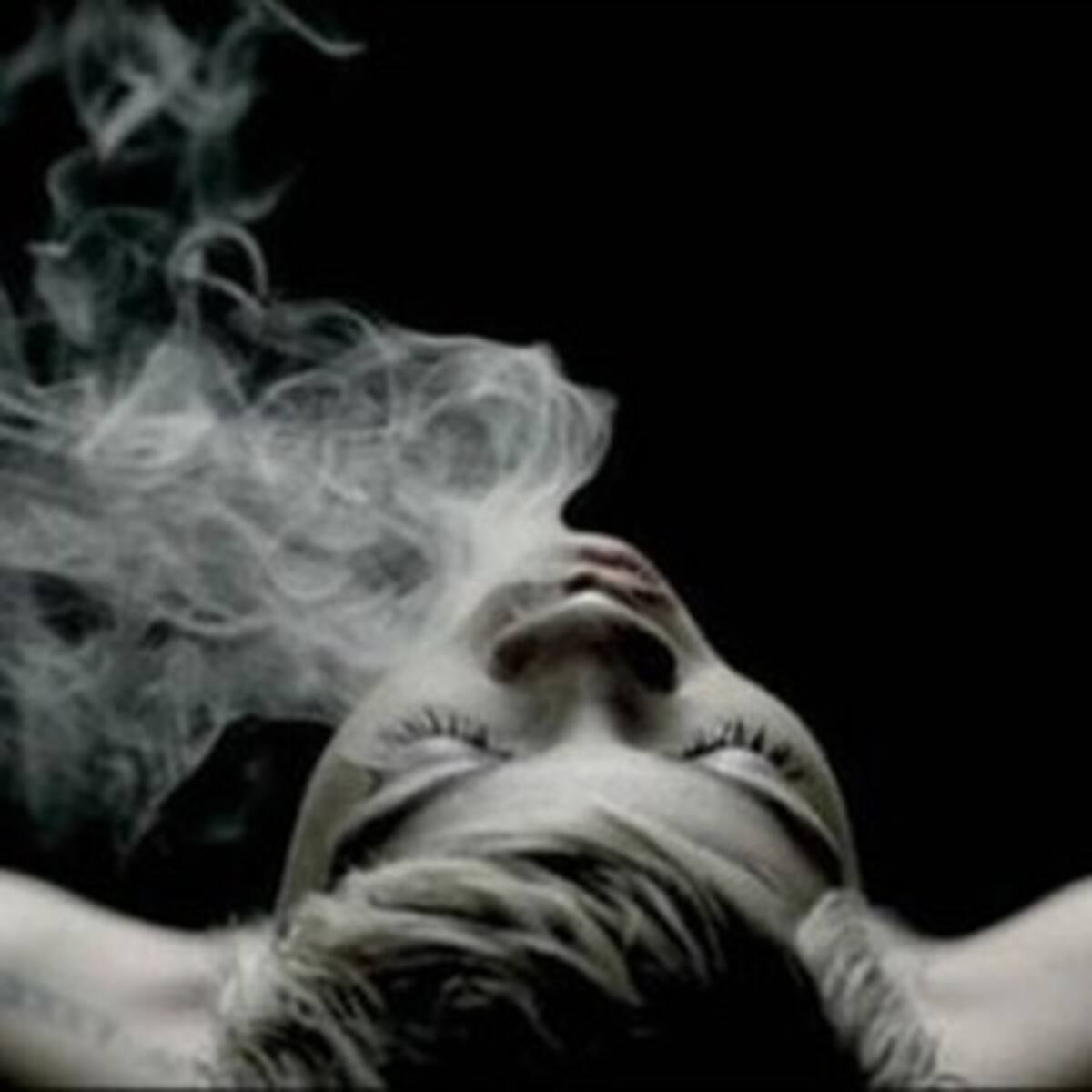 Rihanna regalará el video de You Da One en Nochebuena