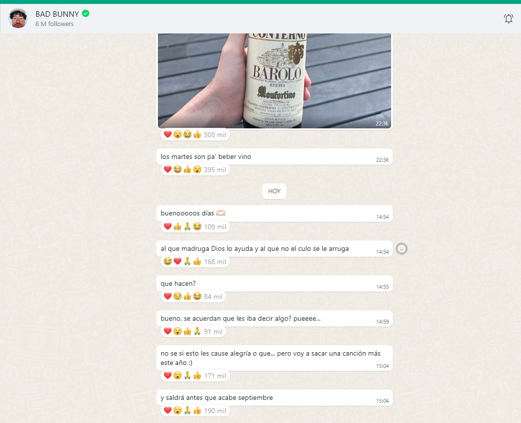 Bad Bunny en su canal de difusión oficial de WhatsApp.