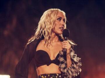 Miley Cyrus y Shakira hacen historia en Billboard con ‘Flowers’ y ‘Bzrp. Music Sessions, Vol.53’