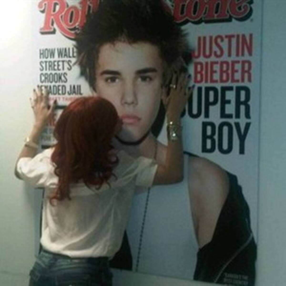 Rihanna besa a Justin Bieber