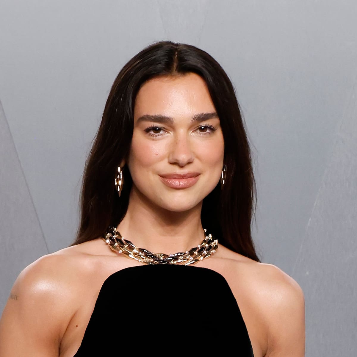 Dua Lipa, Anitta, Lisa, Rema, Olivia Rodrigo y Lola Índigo con Lucho RK protagonizan las novedades musicales