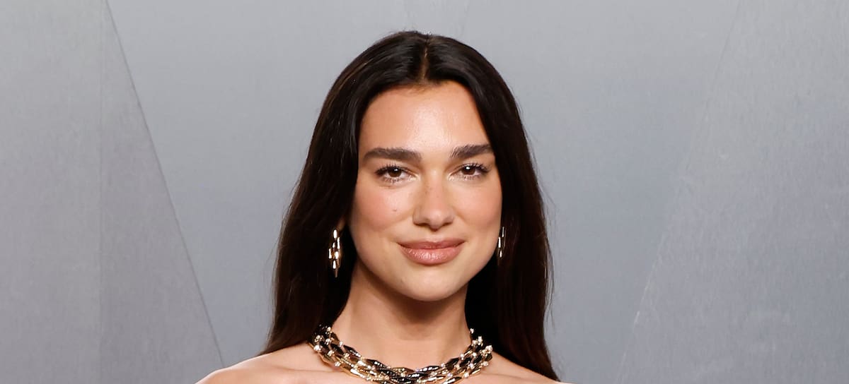 Dua Lipa en la fiesta de Vanity Fair de los Oscar