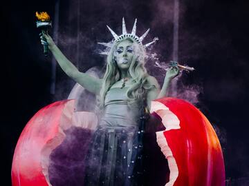 Quién es Chappell Roan, la artista drag, camp y con himnos LGTB que por supuesto ha enamorado a Lady Gaga