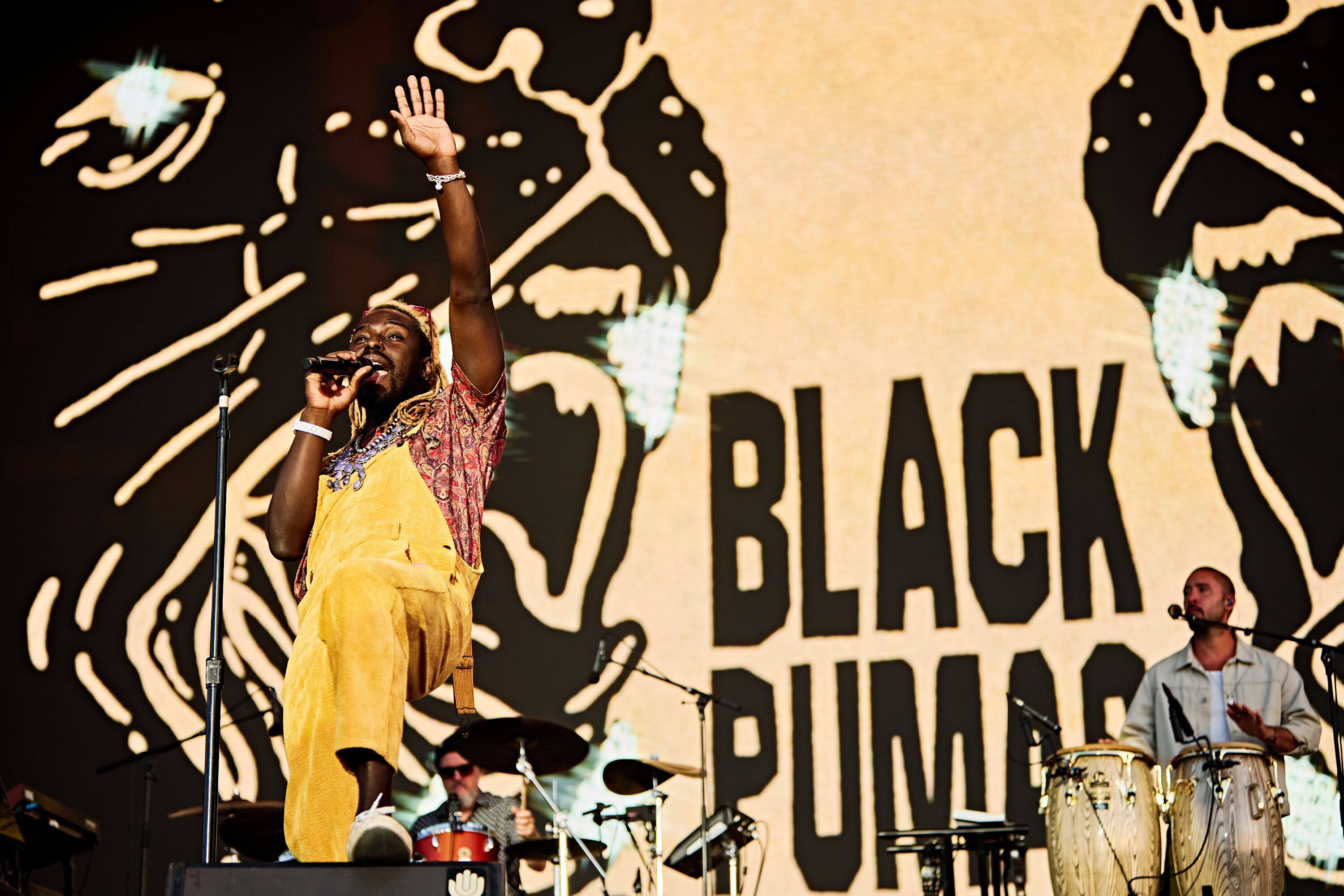 Eric Burton, de Black Pumas, en un momento de su actuación en Mad Cool 2024. Imagen cedida por el festival.